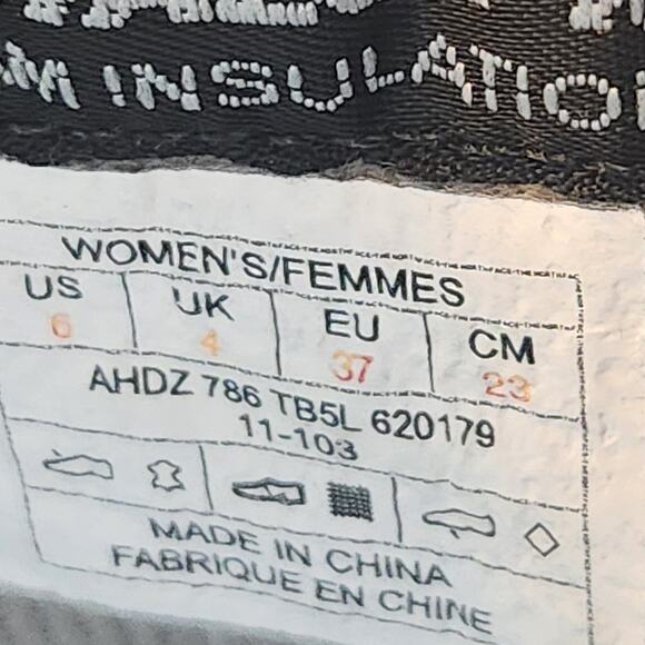 The North Face Janey Black Suede Moccasin Winter Boots Size 6 Faux Fur Lining - Picture 5 of 9